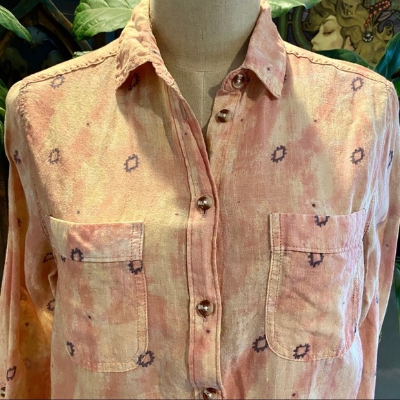 Urban Outfitters boho Aztec print button down - Picture 8 of 11